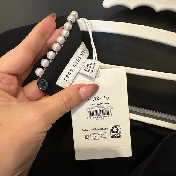 Free assembly large dress - Picture 3 of 3